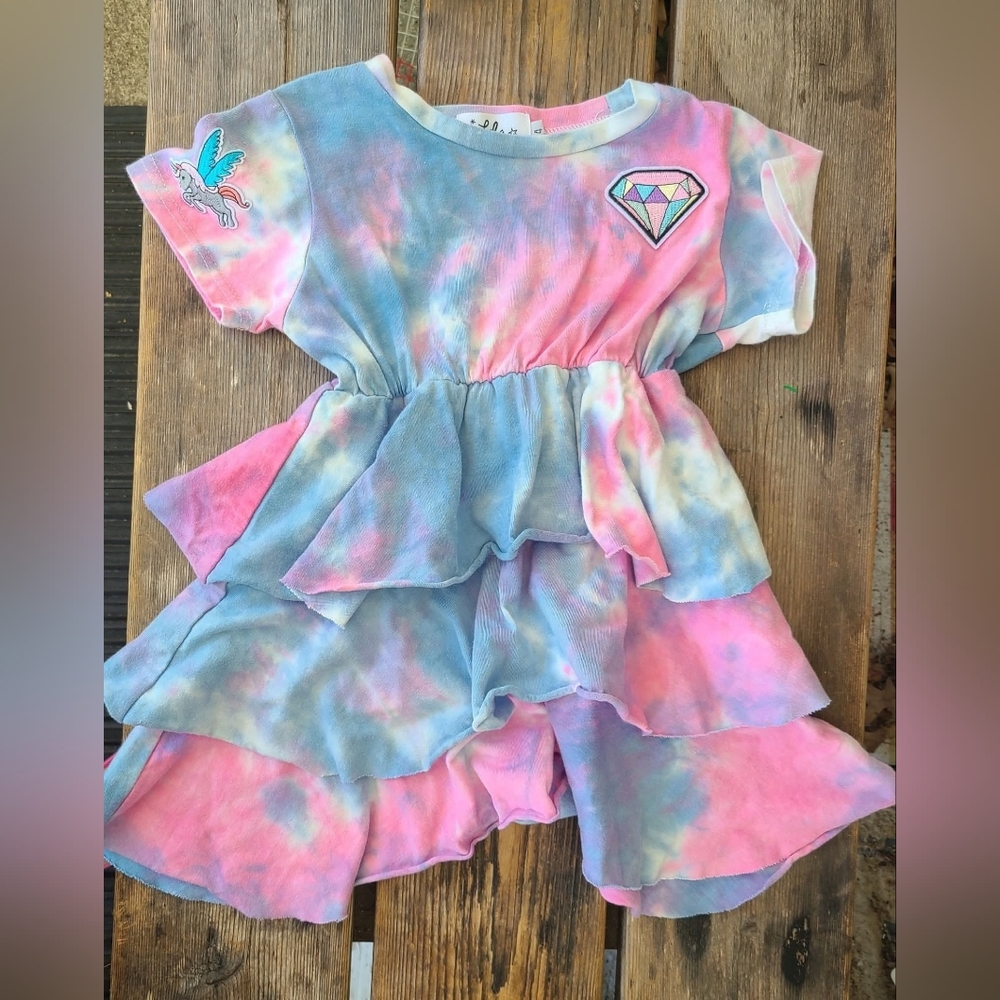 LOLA + THE BOYS SZ 4 VGUC PINK BLUE TYE-DYE RUFFLE PATCH DIAMOND & UNICORN Dress